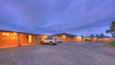 Jacaranda Motor Lodge - Kalgoorlie Accommodation 5