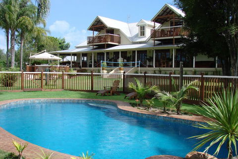 Clarence River Bed & Breakfast - Kalgoorlie Accommodation 2