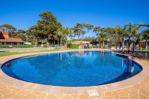 BIG4 Moruya Heads Easts Dolphin Beach Holiday Park - Kalgoorlie Accommodation 5