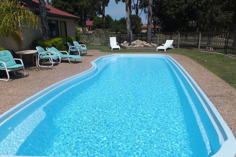 Lakes Entrance Country Cottages - Kalgoorlie Accommodation 3