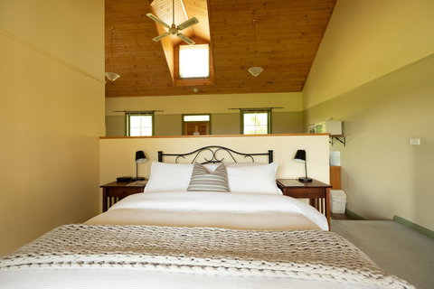 Clonmara Country House & Cottages - Kalgoorlie Accommodation 2