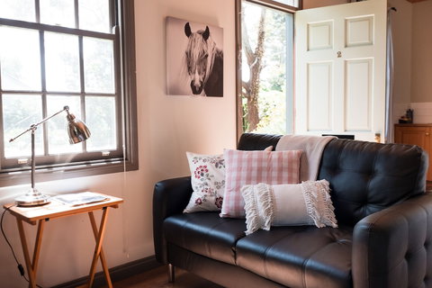 Clonmara Country House & Cottages - Kalgoorlie Accommodation 6