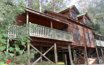 Barrington Wilderness Cedar Lodge Accommodation - Kalgoorlie Accommodation 0