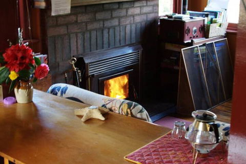 Classic Cottages Port Arthur - Kalgoorlie Accommodation 5