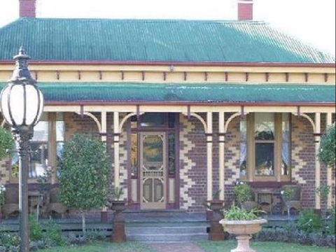 Tara House Bed & Breakfast - Kalgoorlie Accommodation 4
