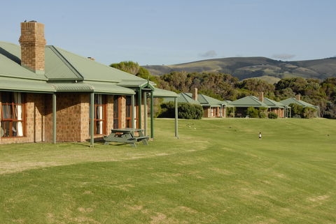 Apollo Bay Cottages - Kalgoorlie Accommodation 2