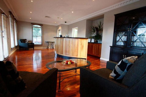 Carlyle Suites & Apartments - Kalgoorlie Accommodation 1