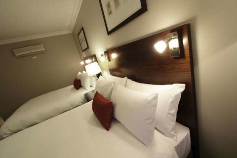 Carlyle Suites & Apartments - Kalgoorlie Accommodation 2