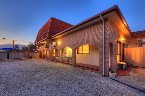 Midlands Motel - Kalgoorlie Accommodation 1