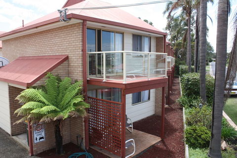 Sapphire Court Holiday Units - Kalgoorlie Accommodation 2