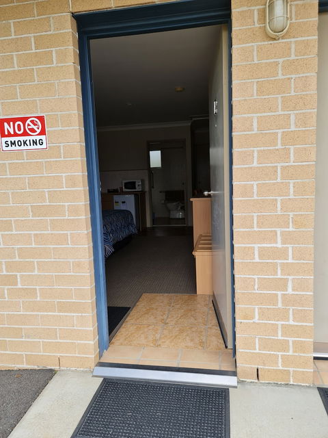 Edward Parry Motel & Apartments - Kalgoorlie Accommodation 2