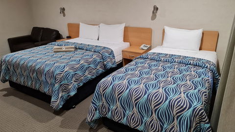 Edward Parry Motel & Apartments - Kalgoorlie Accommodation 6