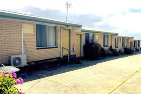 Augusta Escape Holiday Units - Kalgoorlie Accommodation 0