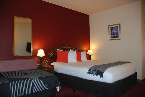 Commodore Motor Inn Albury - Kalgoorlie Accommodation 5