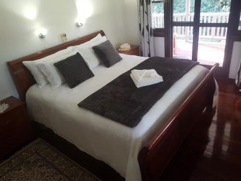Mt Warning Retreat - Kalgoorlie Accommodation 0