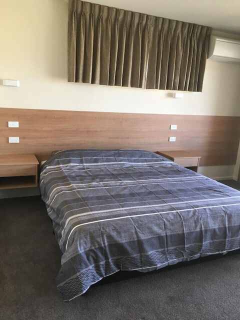 Rainbow Motel - Kalgoorlie Accommodation 3