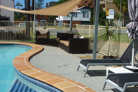 Jadran Motel & El Jays Holiday Lodge - Kalgoorlie Accommodation 2