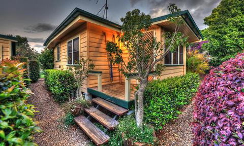 At Remingtons Private Cottages & Lodge - Kalgoorlie Accommodation 1