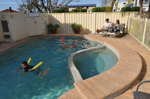 Mollymook Surfbeach Motel And Apartments - Kalgoorlie Accommodation 1
