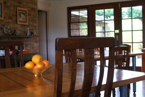 Yallambee - Kalgoorlie Accommodation 6