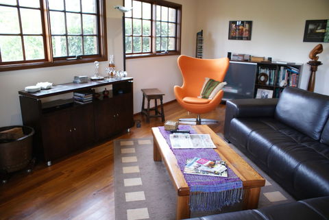 Yallambee - Kalgoorlie Accommodation 4