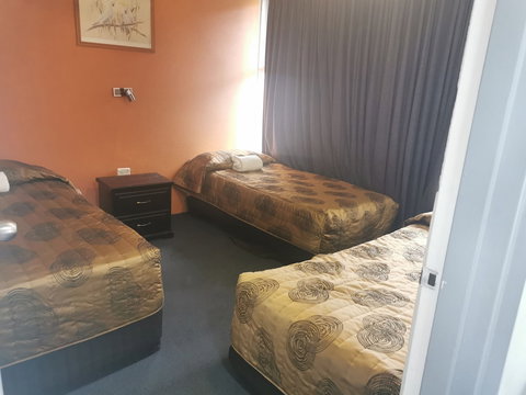 Central Motel Ipswich - Kalgoorlie Accommodation 6