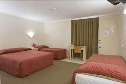 Nambour Lodge Motel - Kalgoorlie Accommodation 4