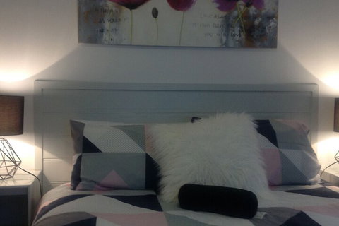 Farnboro Motel - Kalgoorlie Accommodation 2