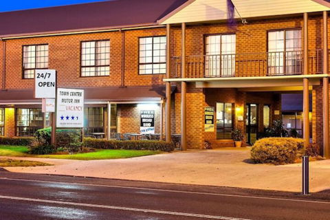 Holbrook Town Centre Motor Inn - Kalgoorlie Accommodation 2