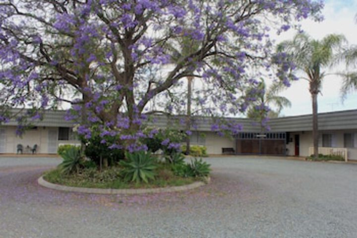 Narraburra NSW Kalgoorlie Accommodation