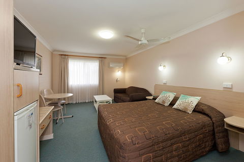 Abraham Lincoln Motel - Kalgoorlie Accommodation 0