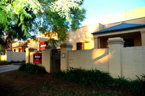 Amberoo Apartments Tamworth - Kalgoorlie Accommodation 1