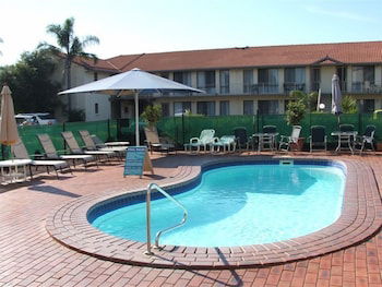 Aquarius Resort Holiday Apartments - Kalgoorlie Accommodation 0