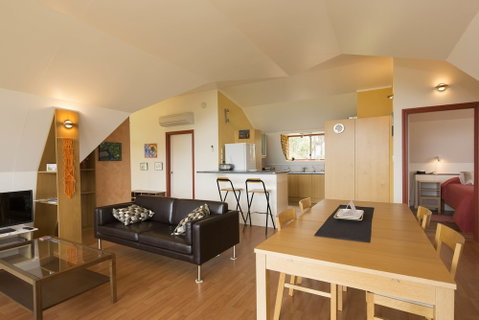 Tennessee Hill Chalets - Kalgoorlie Accommodation 6