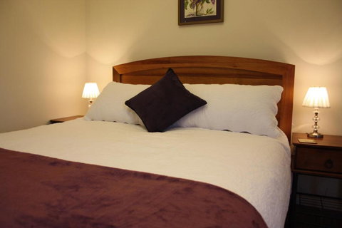 Grace Cottages - Kalgoorlie Accommodation 3