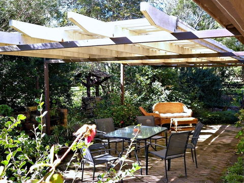 Shady Trees Barrington Holiday House - Kalgoorlie Accommodation 1