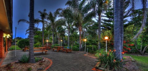 Diamond Beach Resort - Kalgoorlie Accommodation 0