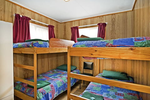 Acclaim Pine Grove Holiday Park - Kalgoorlie Accommodation 1