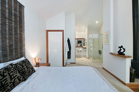 Limpinwood Lodge - Kalgoorlie Accommodation 4