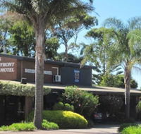 Lakes Waterfront Motel  Holiday Cottages - Kalgoorlie Accommodation