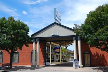 Jane Eliza Motor Inn - Kalgoorlie Accommodation 1