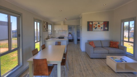 Tasman Holiday Parks - Lake Mulwala - Kalgoorlie Accommodation 2