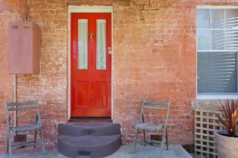 Templeton Cottage - Kalgoorlie Accommodation 3