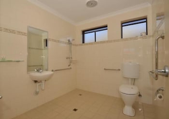 The Tower Hotel Kalgoorlie - Kalgoorlie Accommodation 2