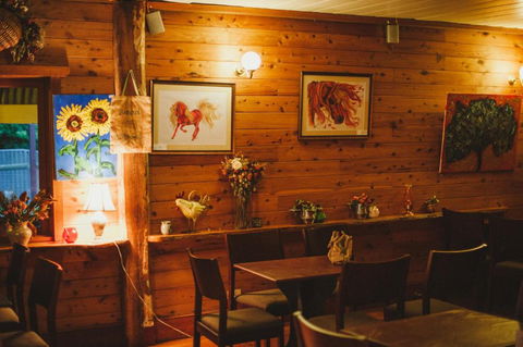 Gundaroo Colonial Inn - Kalgoorlie Accommodation 6