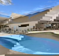 67 Orient Drive - Kalgoorlie Accommodation