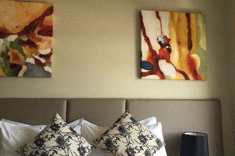 One30 Esplanade Serviced Apartments - Kalgoorlie Accommodation 4