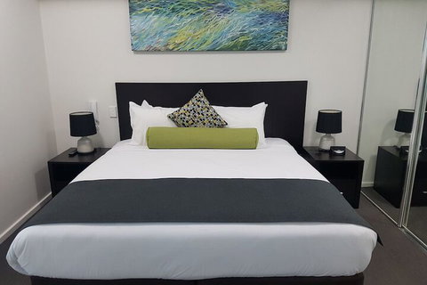 One30 Esplanade Serviced Apartments - Kalgoorlie Accommodation 5
