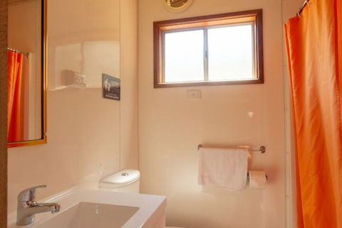 Halls Gap Lakeside Tourist Park - Kalgoorlie Accommodation 5