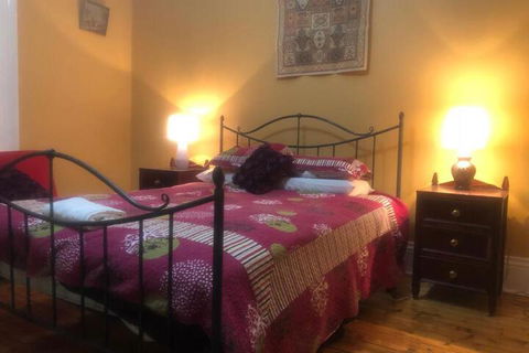 Villa Paradiso - Kalgoorlie Accommodation 3